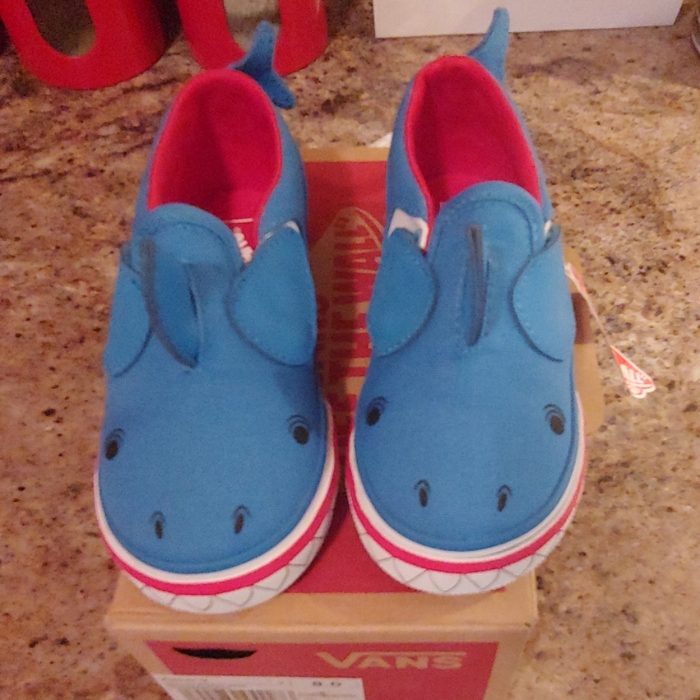 Toddler vans